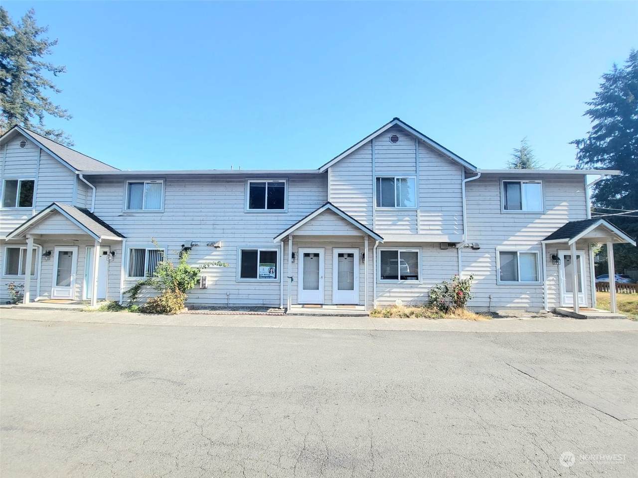 3315 133rd Street - Photo 1