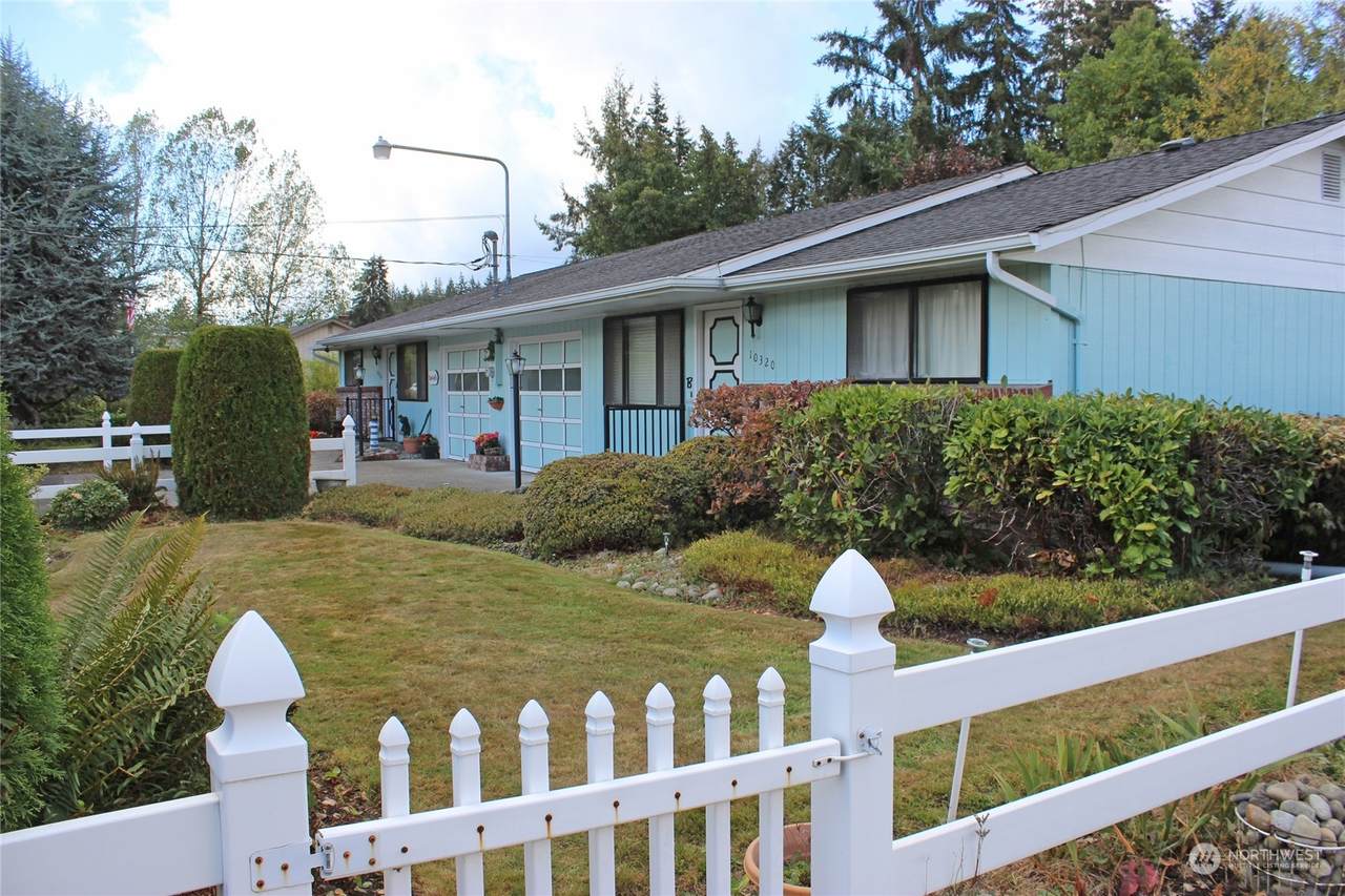 10320 184th Avenue - Photo 1