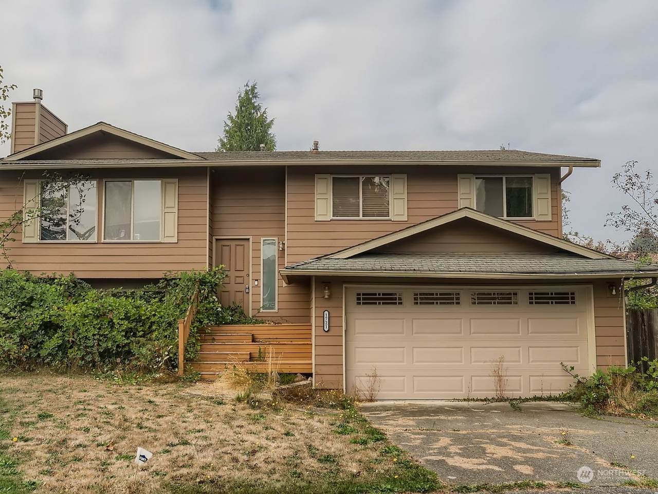 1721 Olympia Avenue - Photo 1