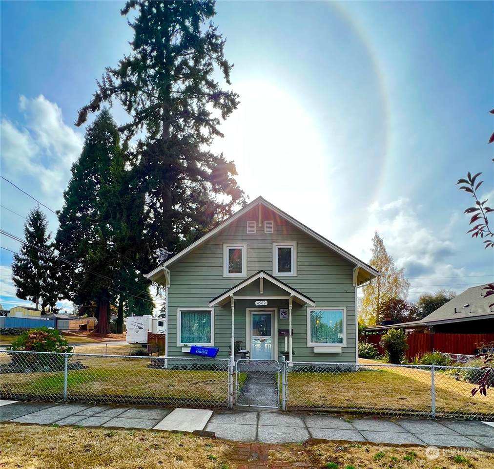 4502 19th Street - Photo 1