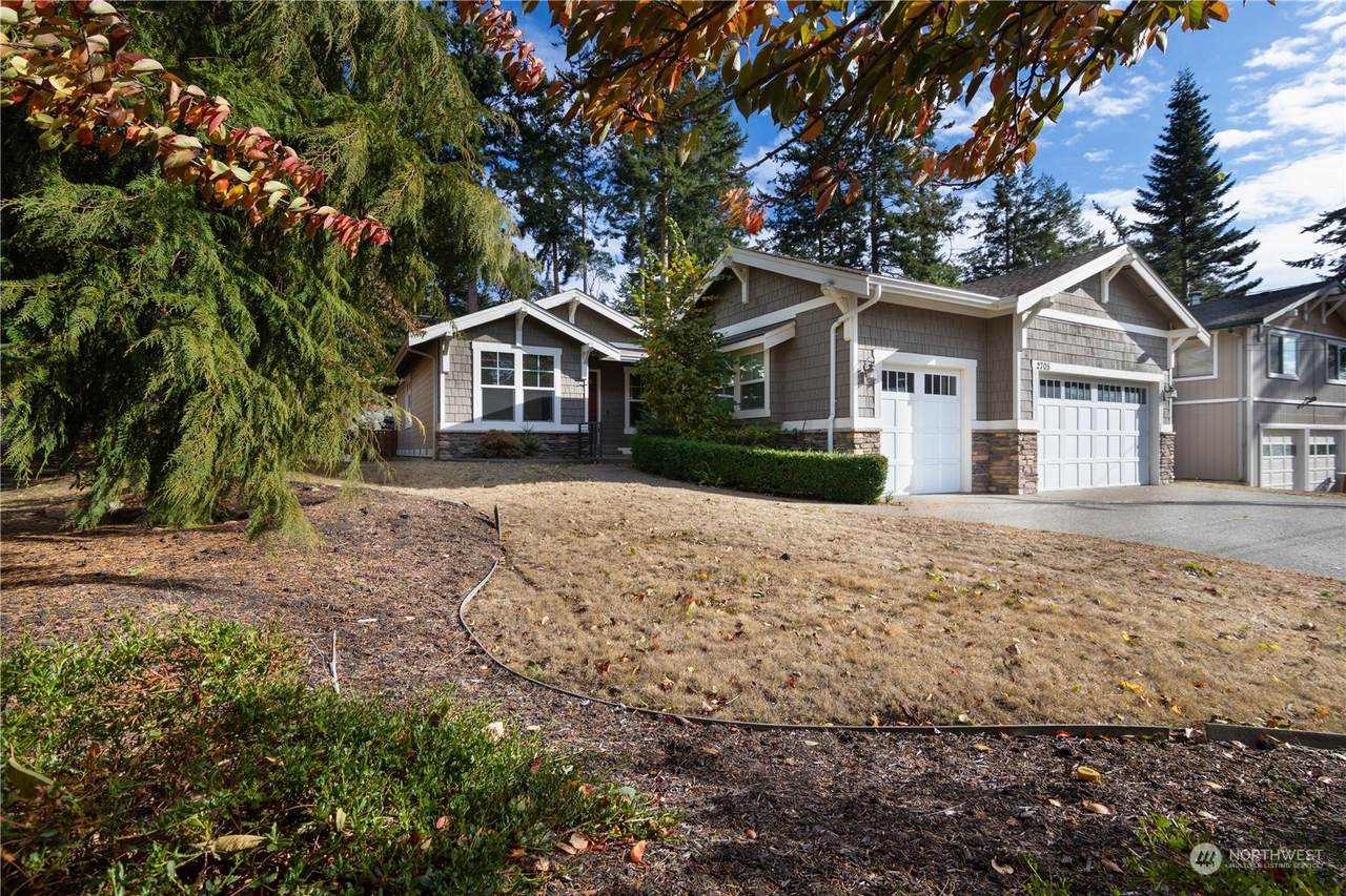 2705 Shannon Point Road - Photo 1