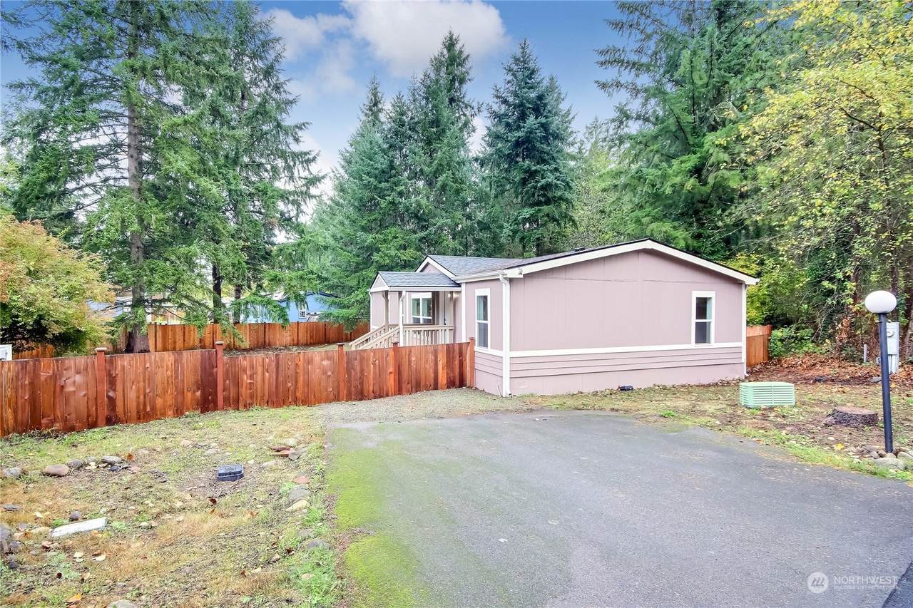13531 202nd Street - Photo 1
