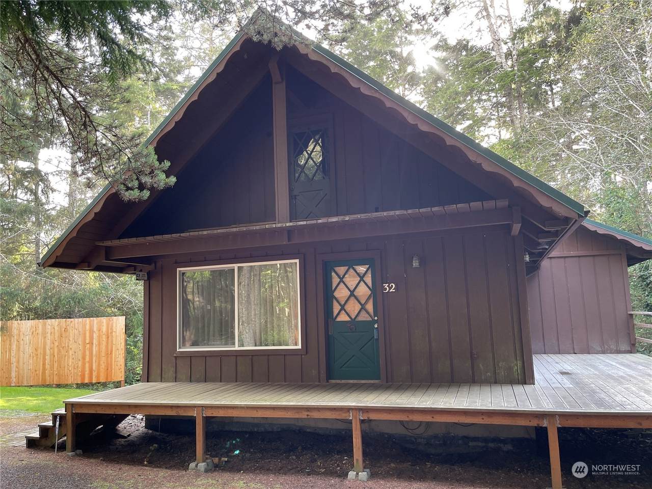 32 Viewcrest Drive - Photo 1