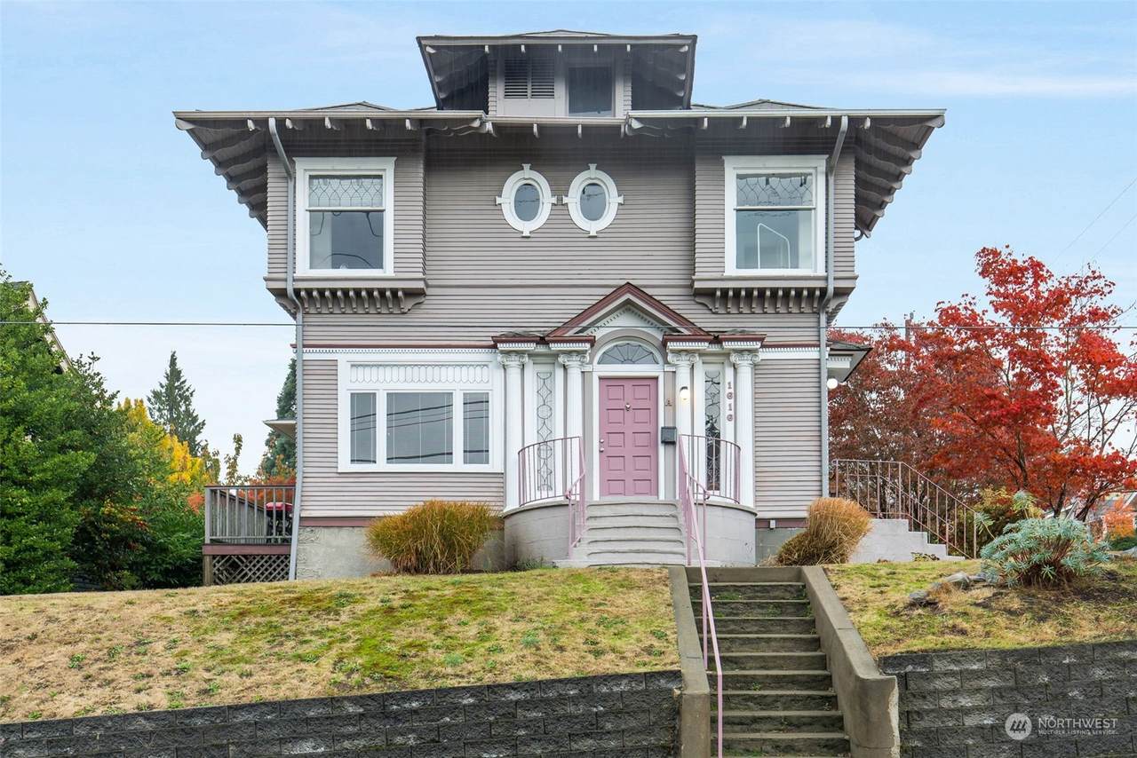 1616 65th Street - Photo 1