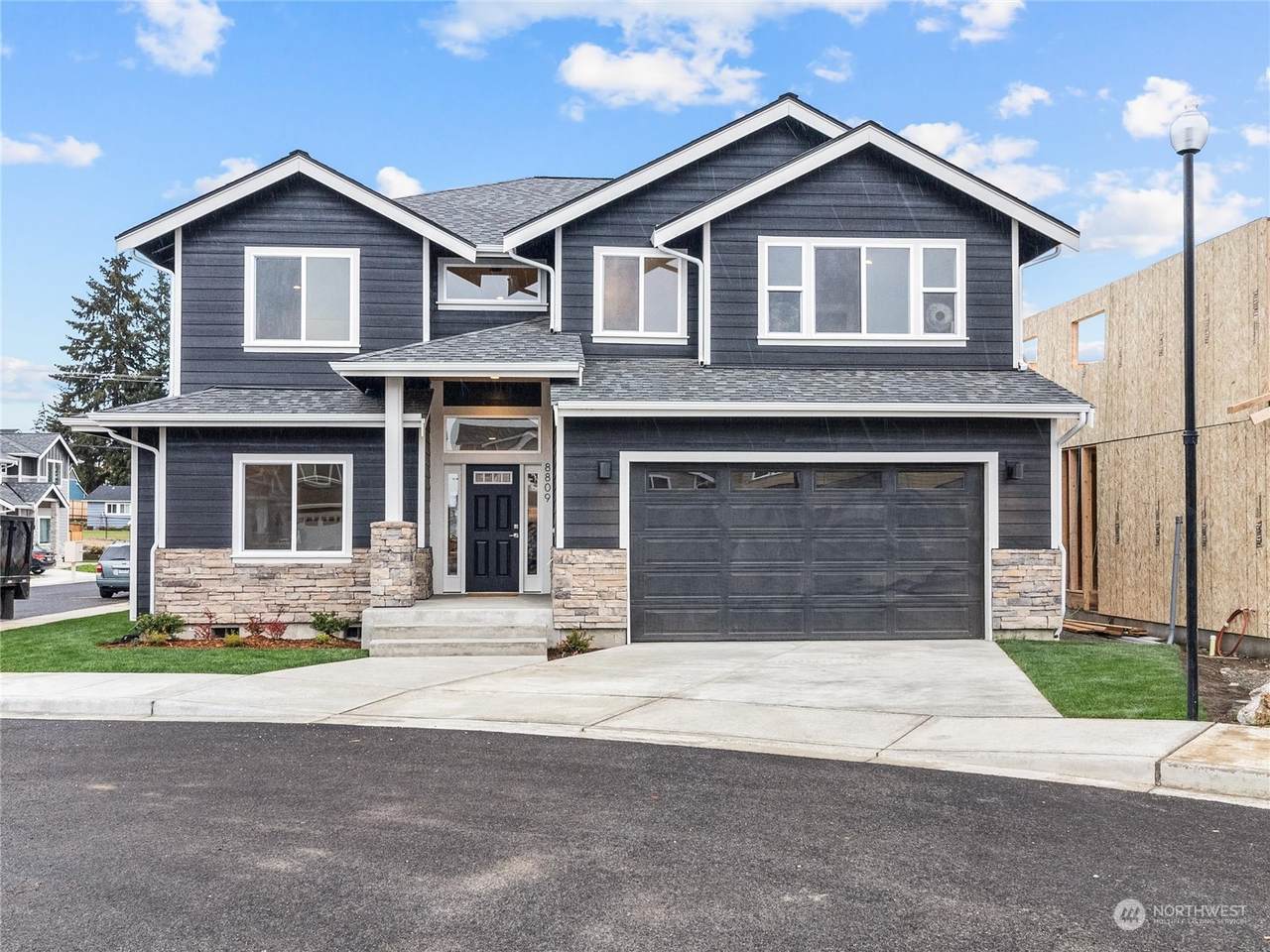 8809 L Street - Photo 1
