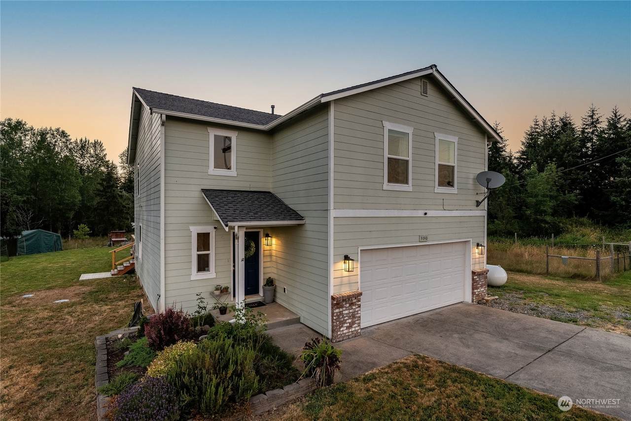 31910 40th Avenue - Photo 1