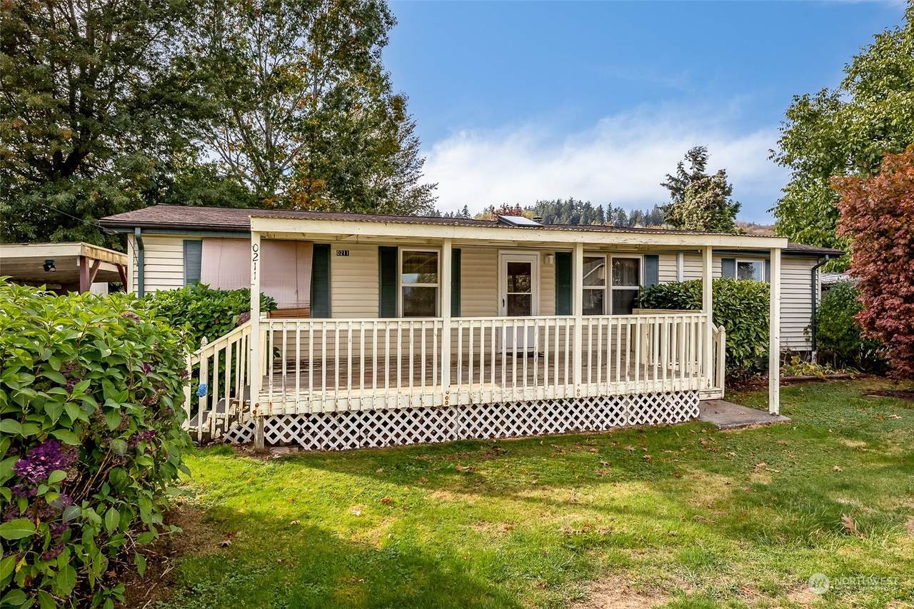 211 Main Street - Photo 1