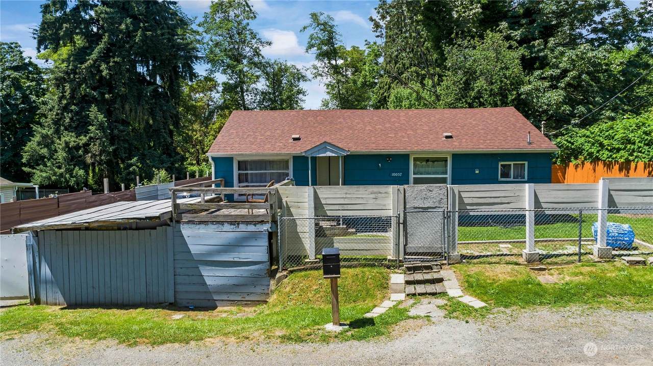 10057 24th Avenue - Photo 1