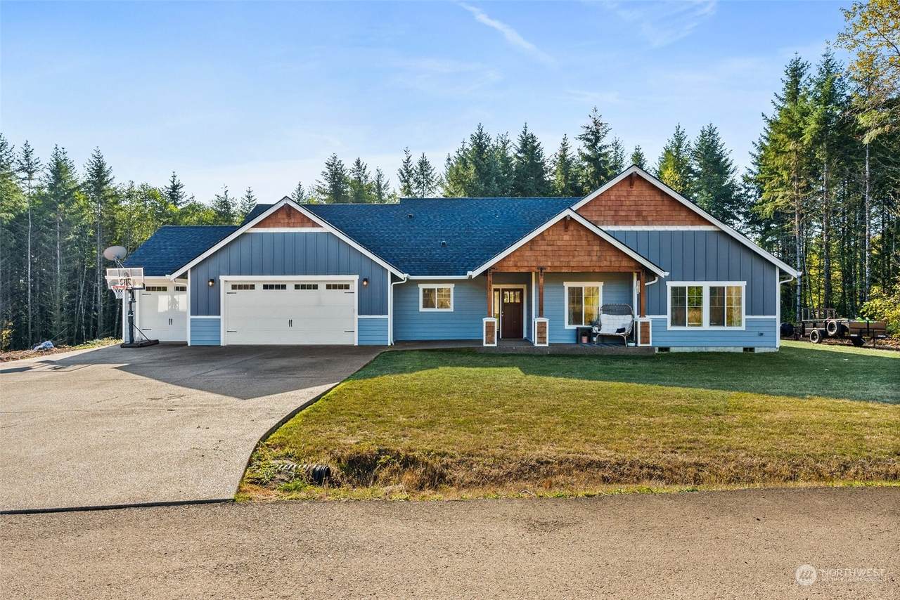 335 Glacier Peak Lane - Photo 1