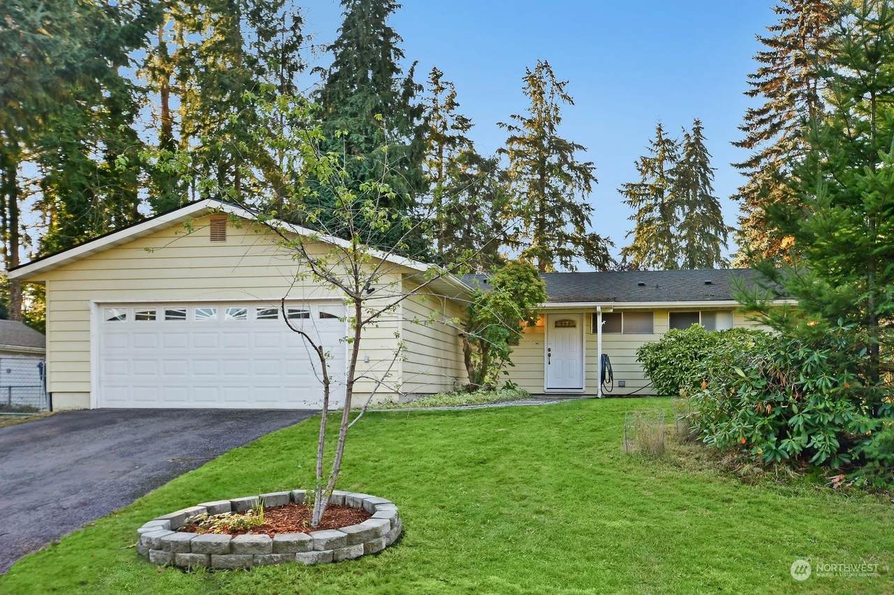 23724 49th Avenue - Photo 1