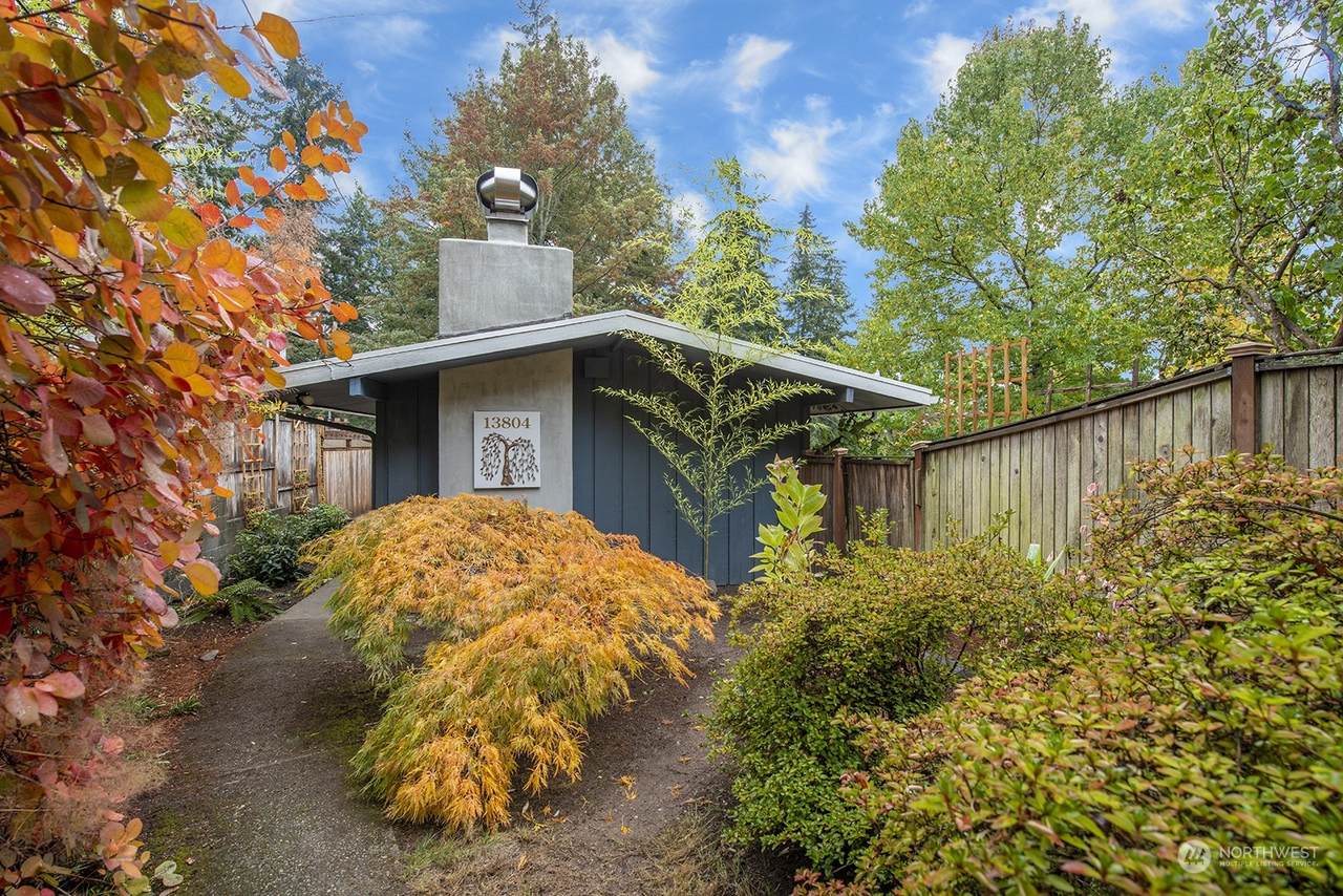 13804 26th Avenue - Photo 1