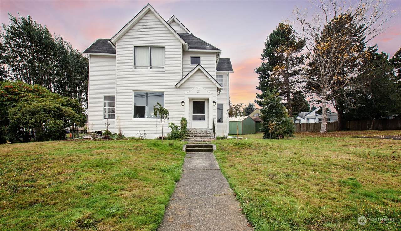 617 L Street - Photo 1