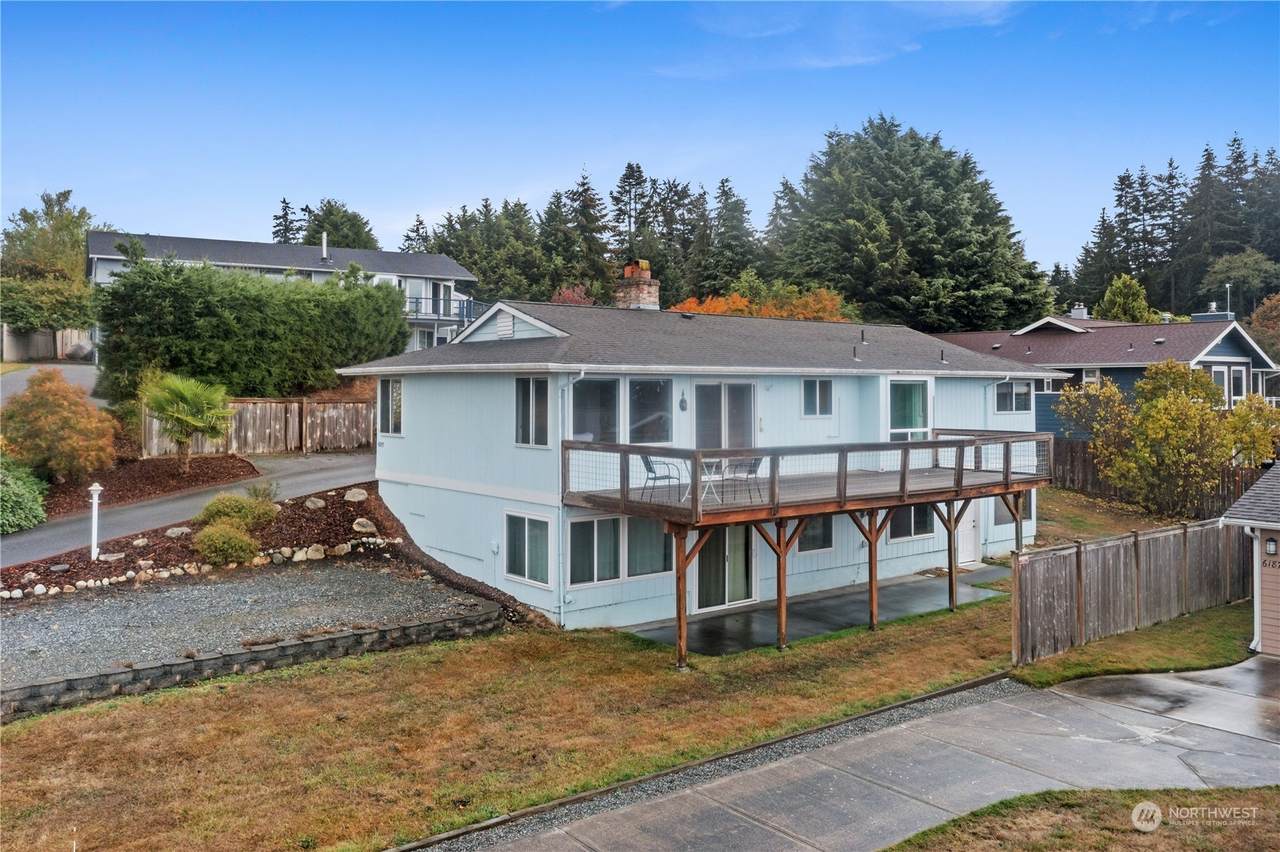 6185 Blue Haven Way - Photo 1