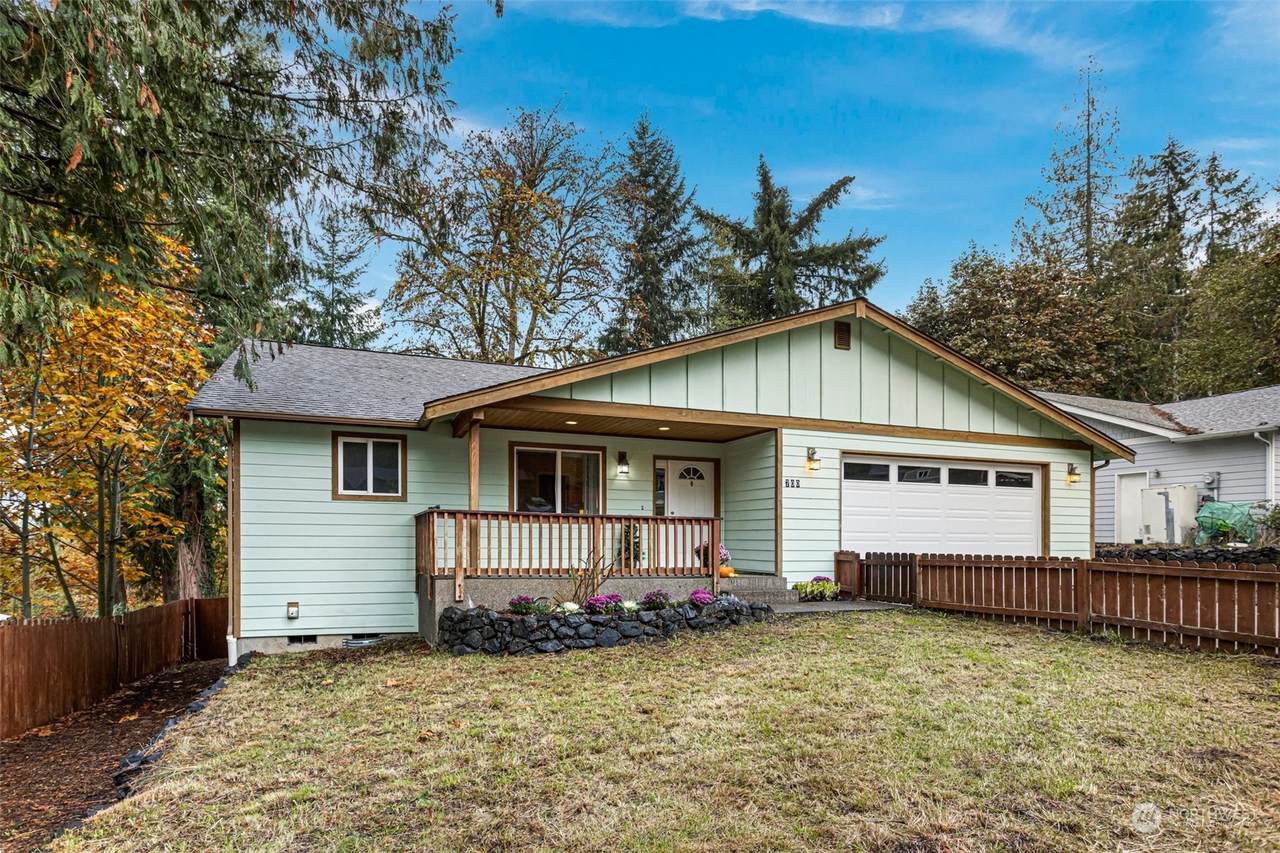 700 Wood Lane - Photo 1