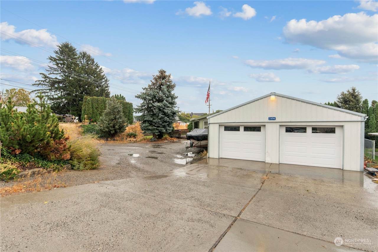 2494 5th Street NE, East Wenatchee, WA 98802 (2014975) Nick McLean