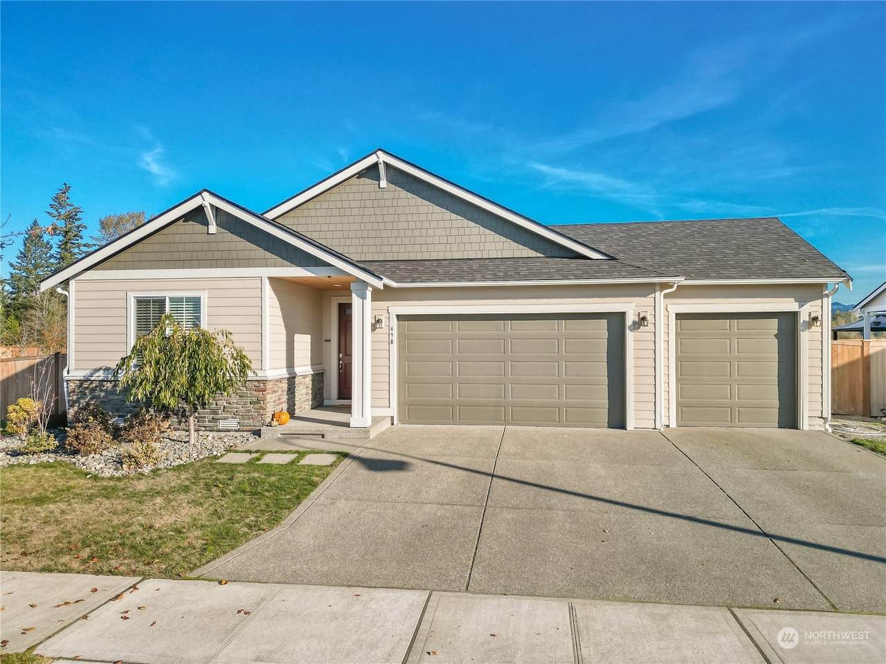 498 Seargent Street - Photo 1