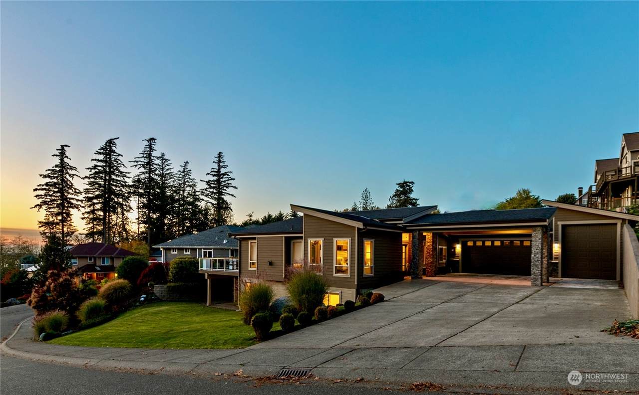 4103 Parkhurst Drive - Photo 1
