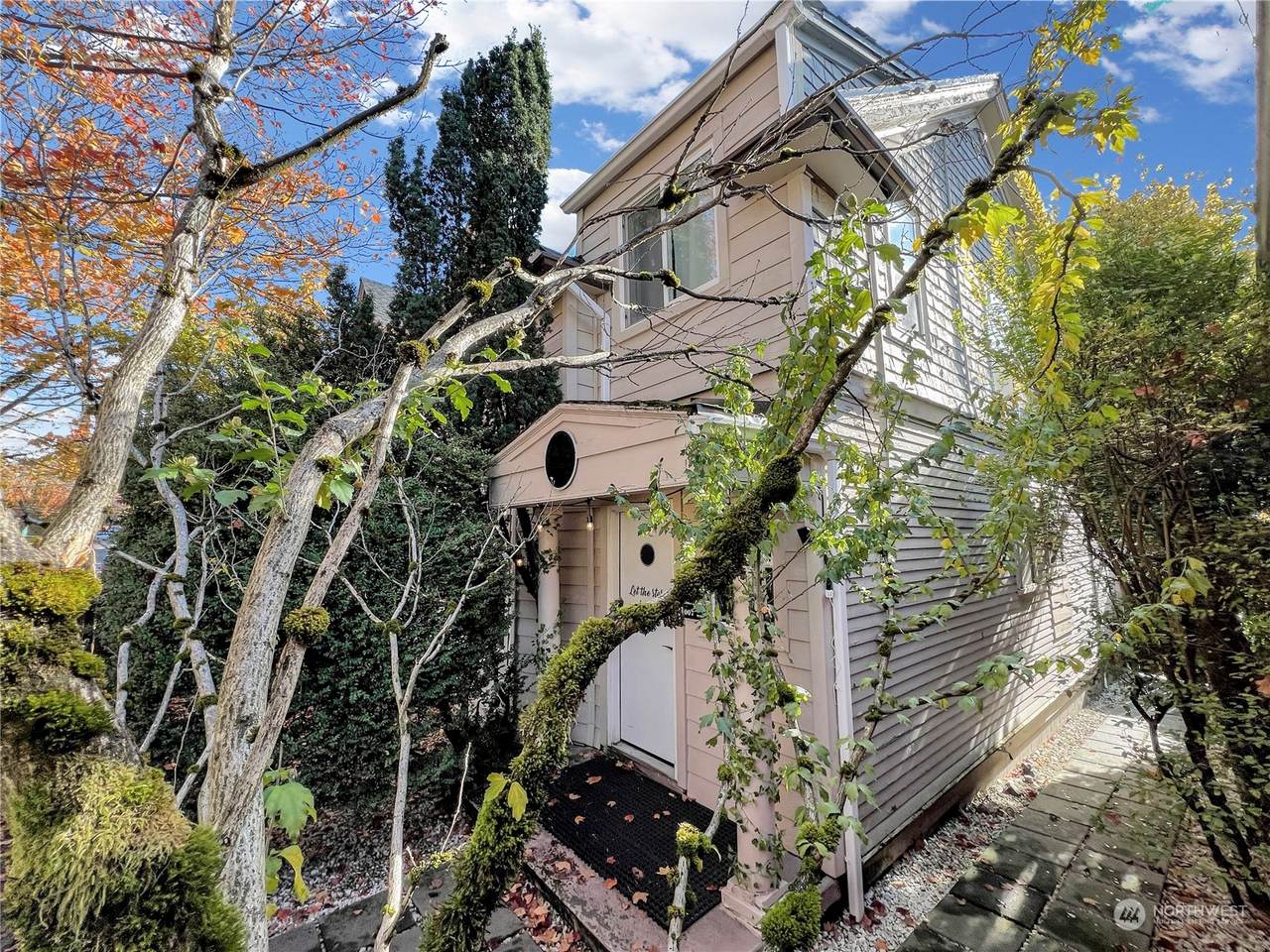 1221 Jefferson Street - Photo 1