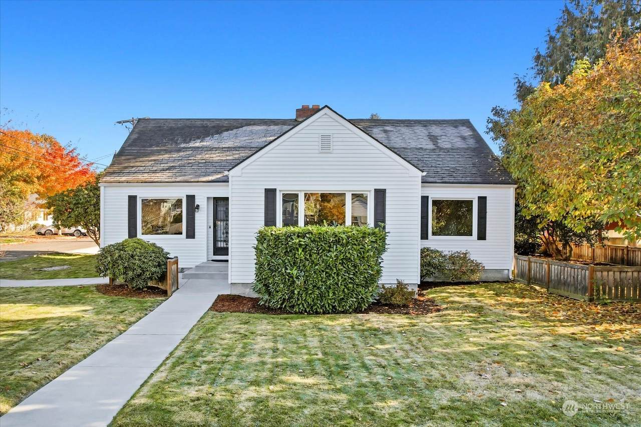 200 Anacortes Street - Photo 1
