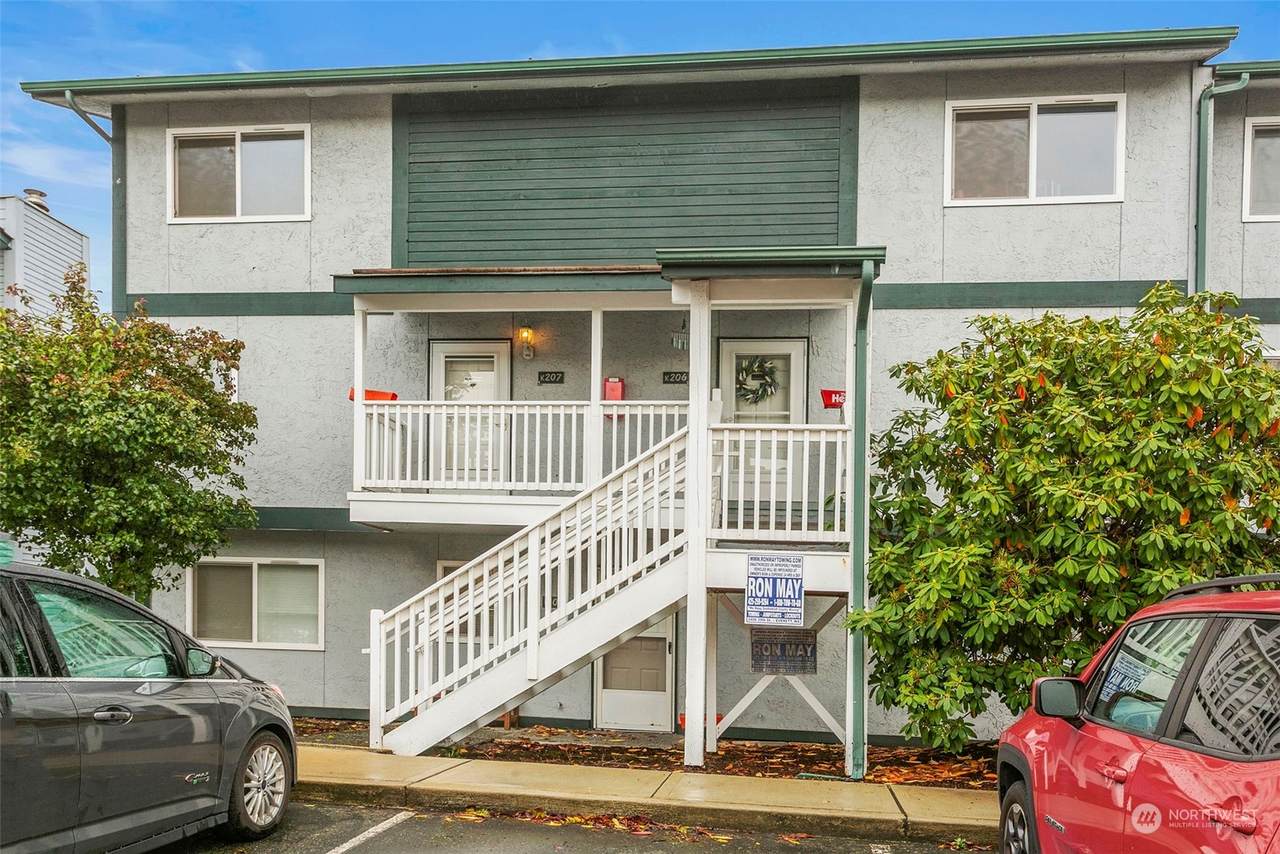 8823 Holly Drive - Photo 1