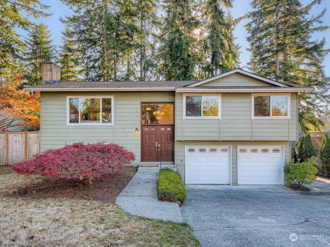 606 216th Street - Photo 1