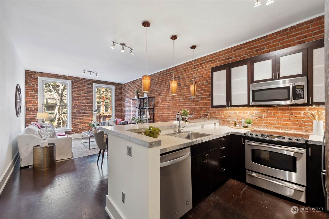 312 1st Avenue - Photo 1