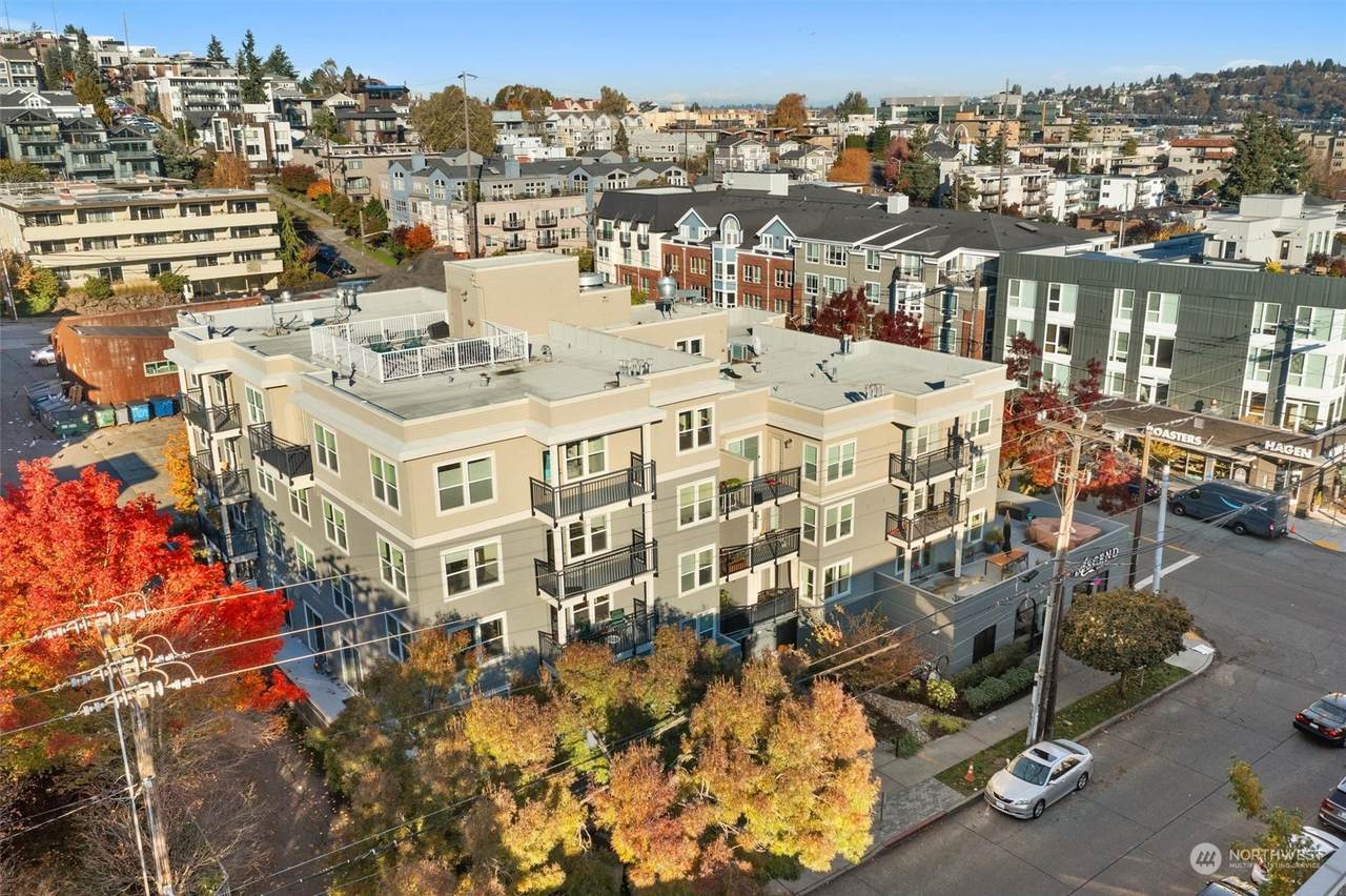420 Valley Street - Photo 1