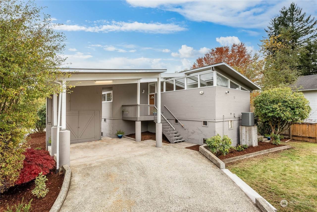 7610 Harding Place - Photo 1