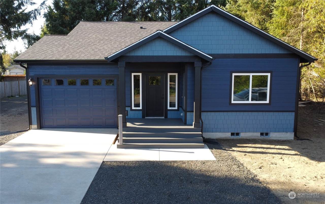 645 Weatherwax Loop - Photo 1