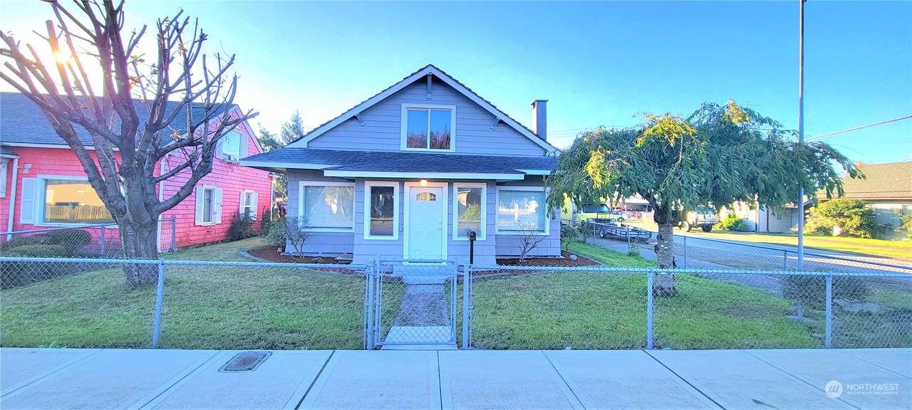 2904 Simpson Avenue - Photo 1