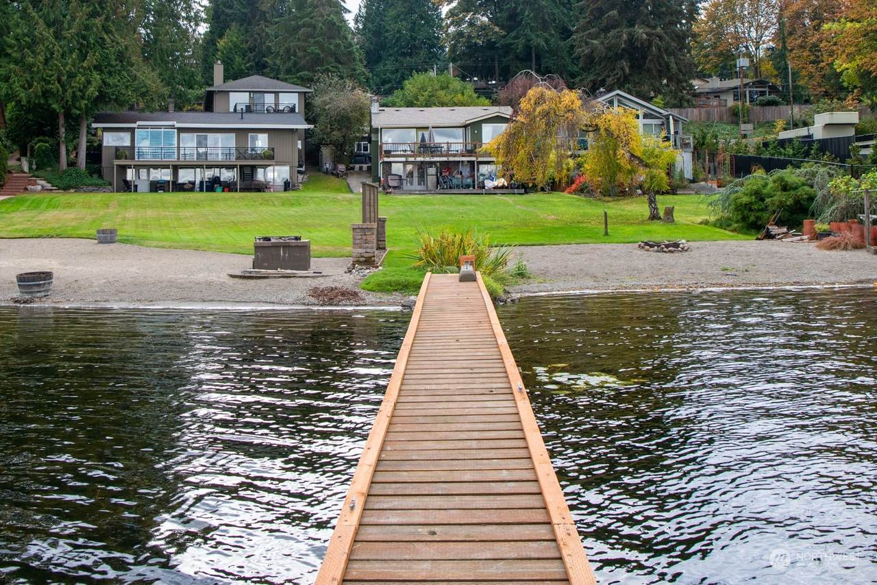 3420 Lake Sammamish Parkway - Photo 1