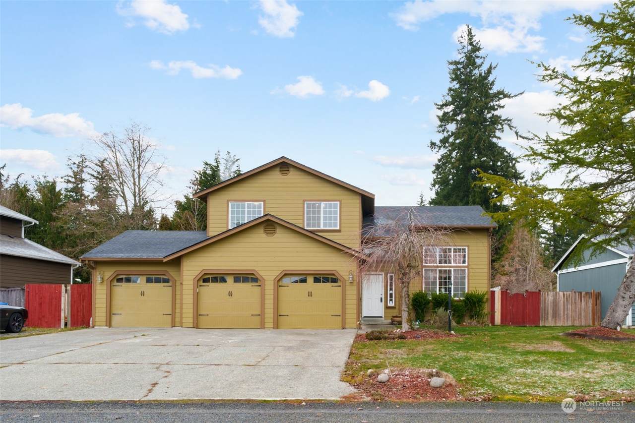 1011 125th Street Ct - Photo 1