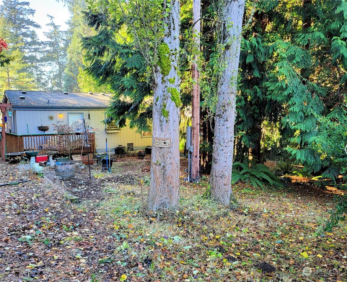 2844 Park Drive - Photo 1