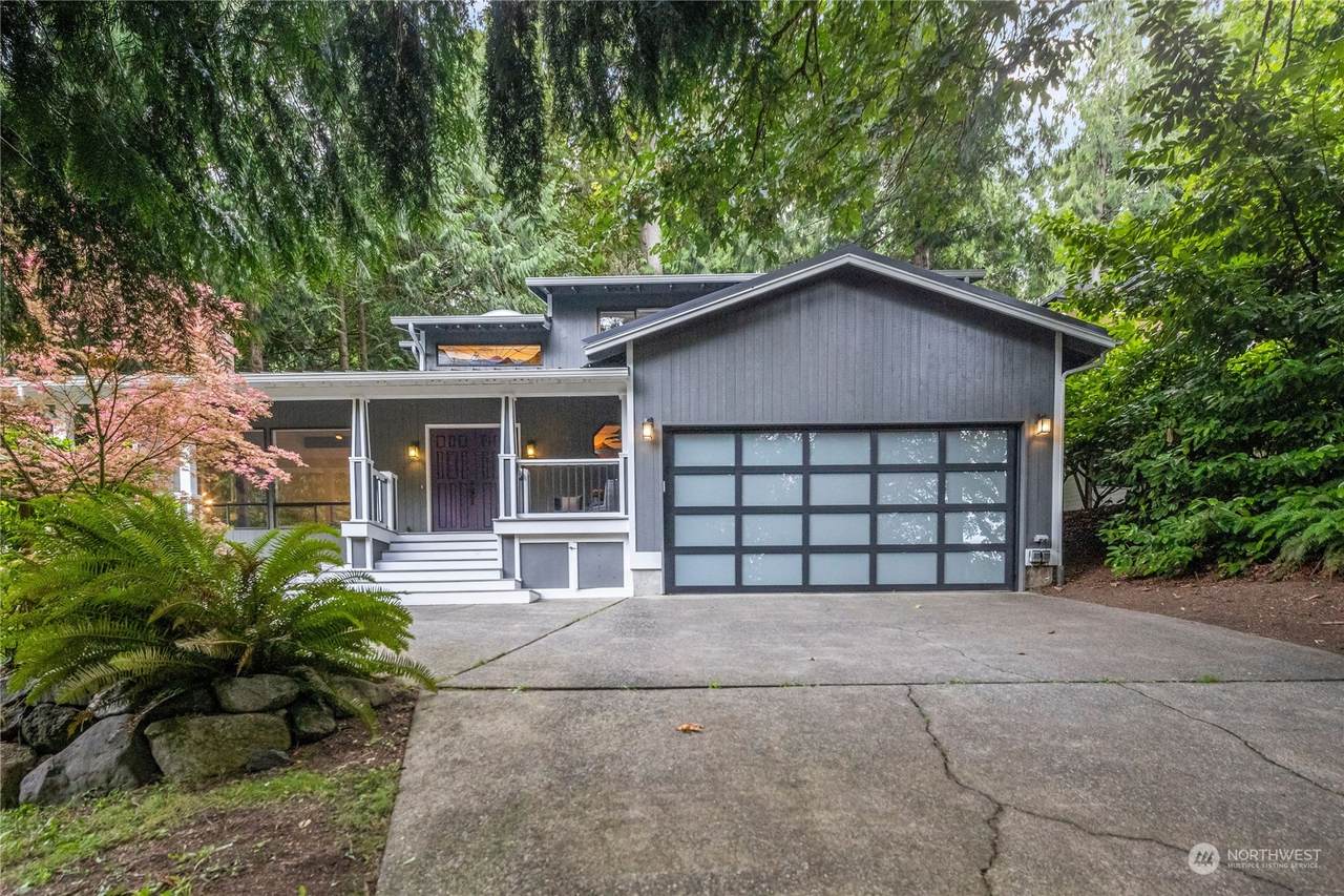 6687 Bayview Blvd - Photo 1