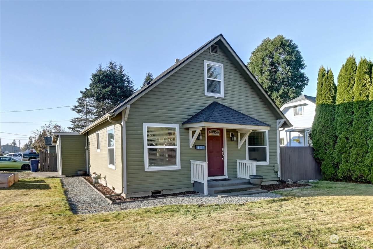 631 Anacortes - Photo 1