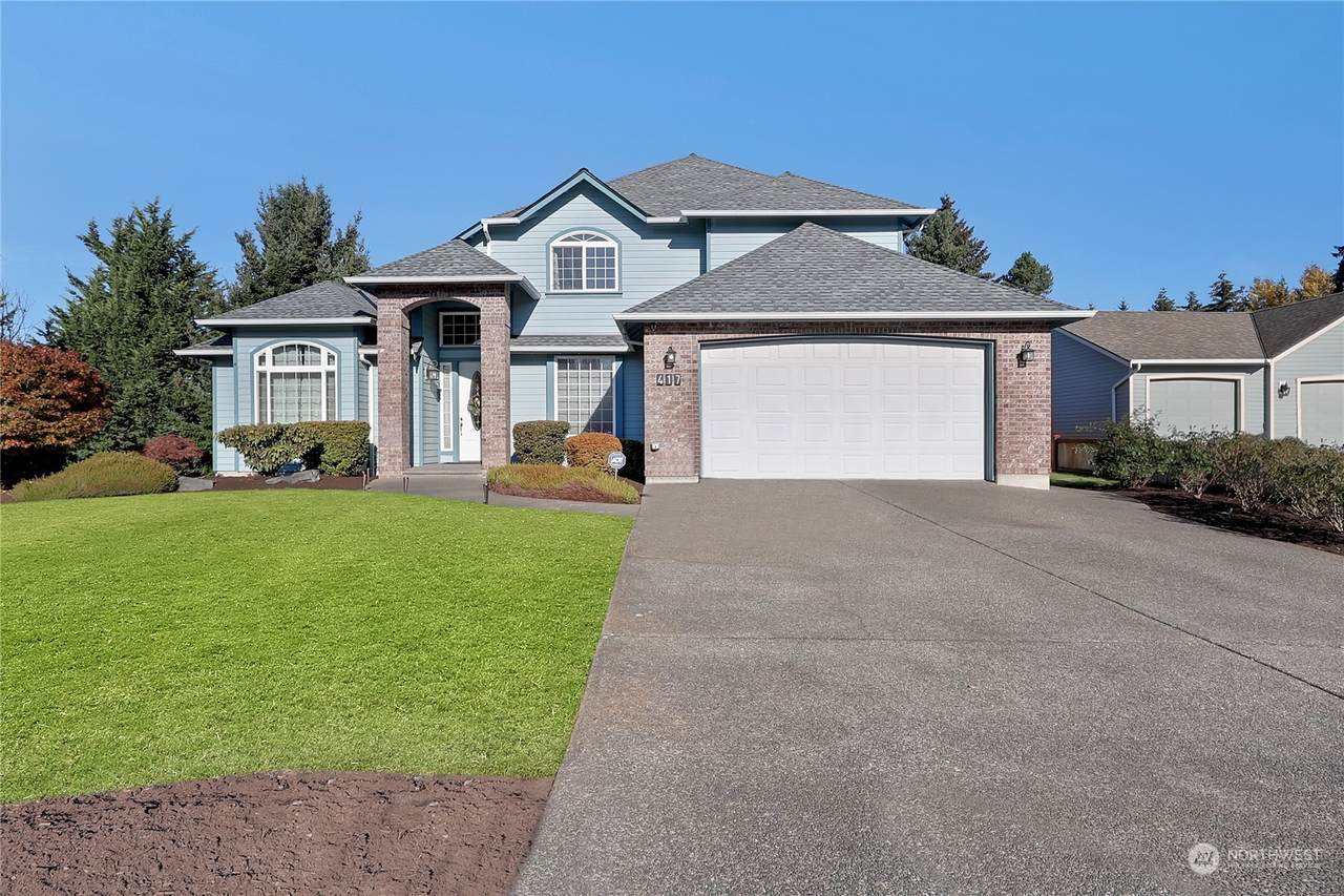 417 17th Avenue Ct - Photo 1