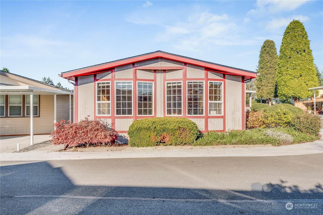 23825 15th Avenue - Photo 1