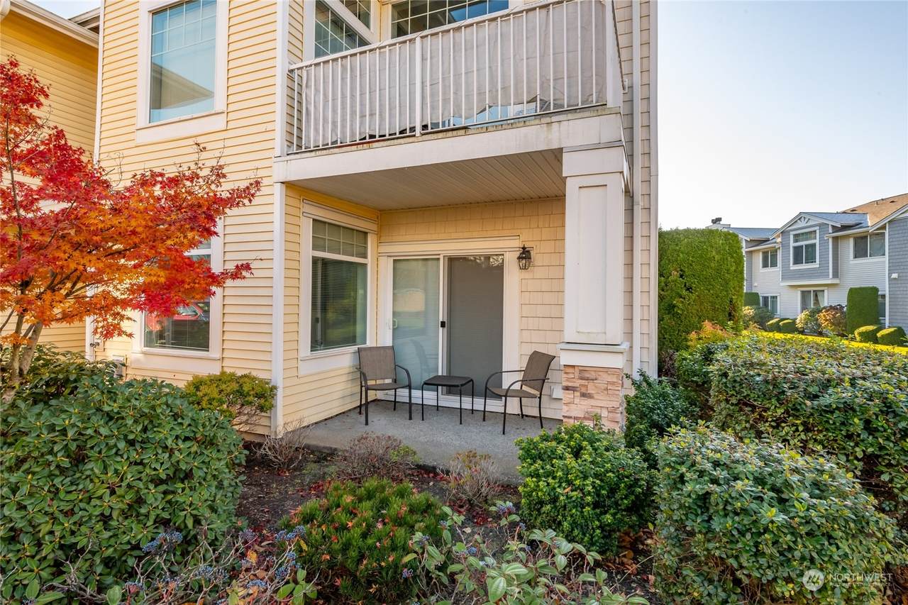 23113 59th Pl S - Photo 1