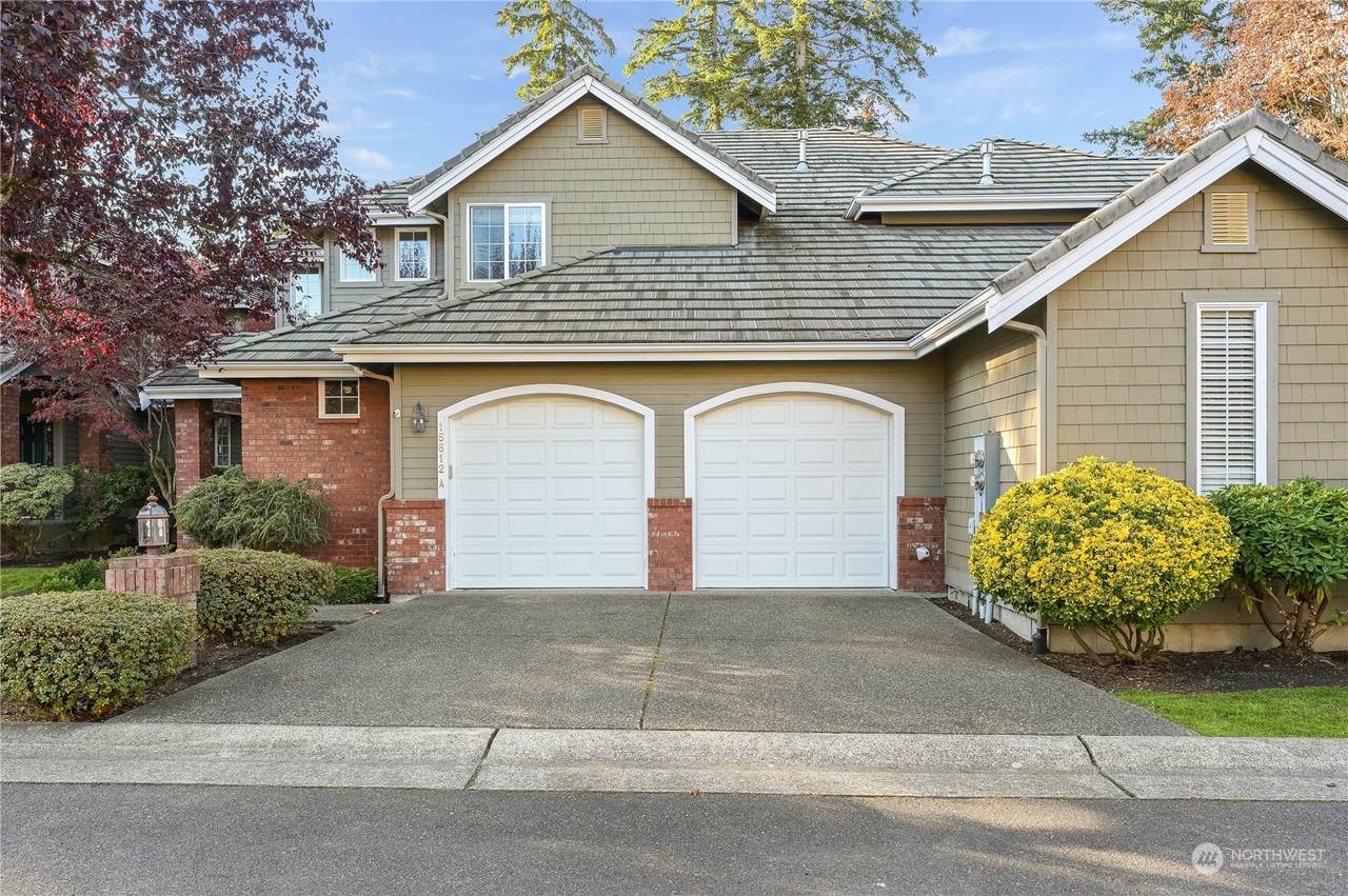 15612 Country Club Drive - Photo 1