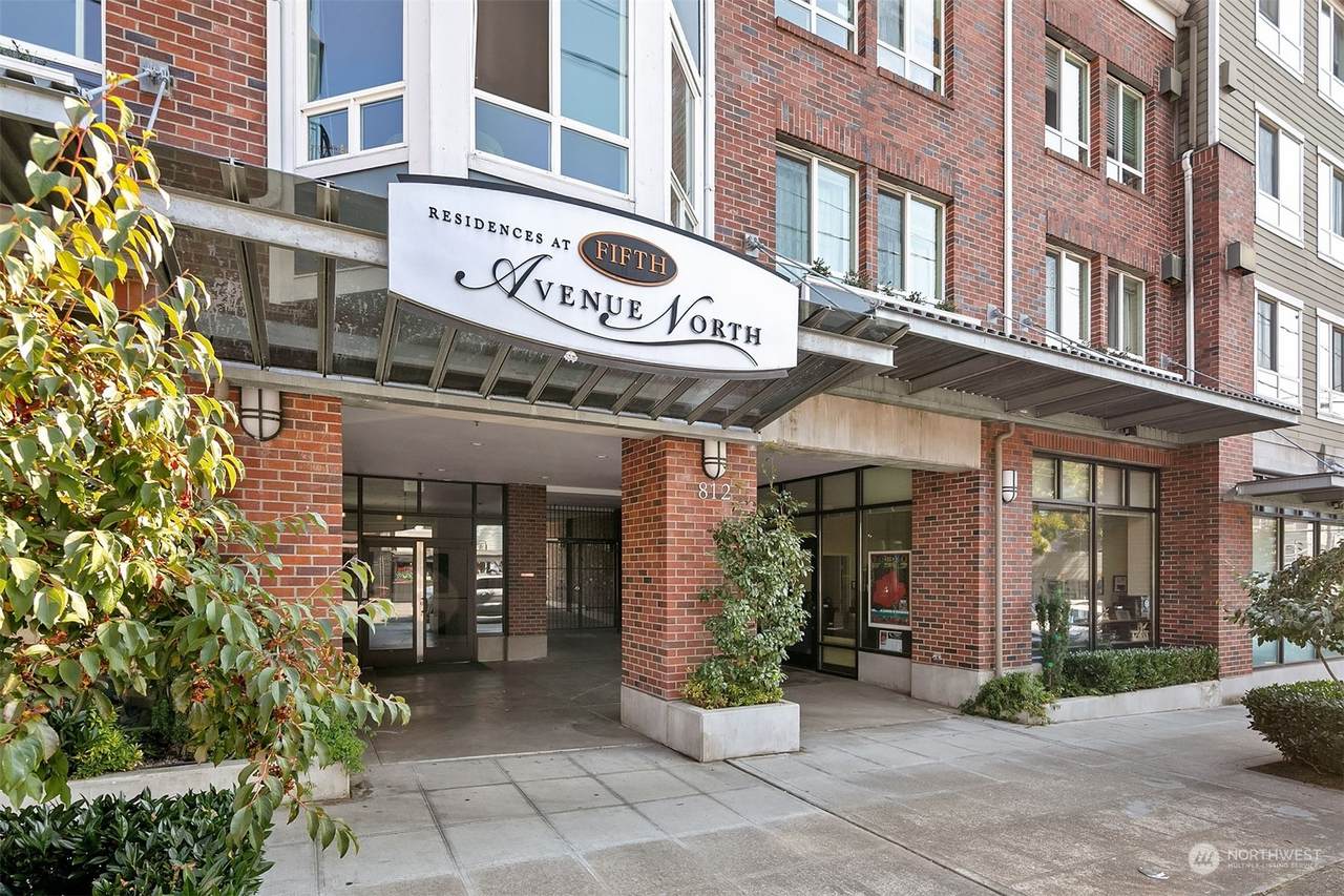 812 5th Avenue - Photo 1
