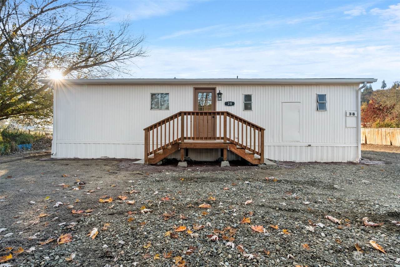 38 11th Avenue - Photo 1