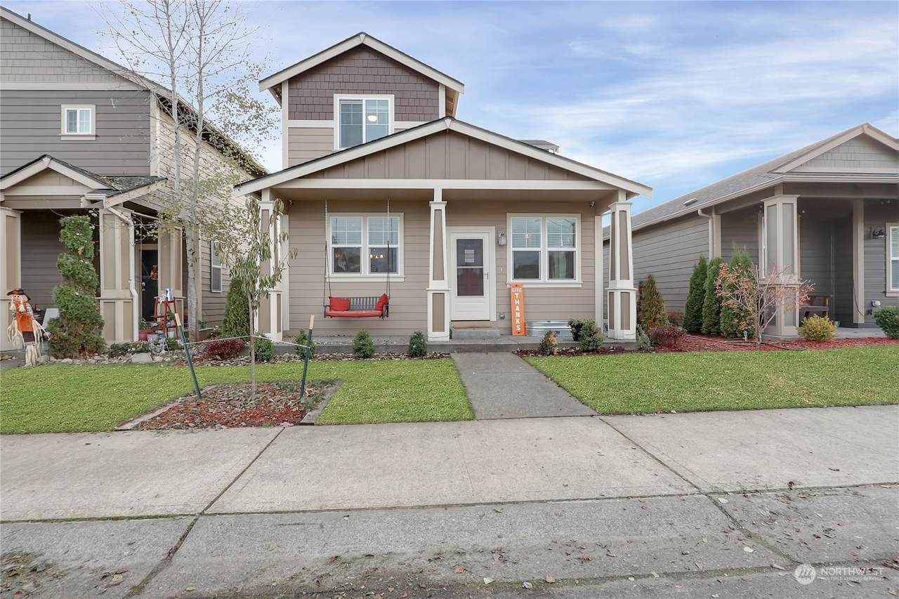 14447 100th Avenue - Photo 1