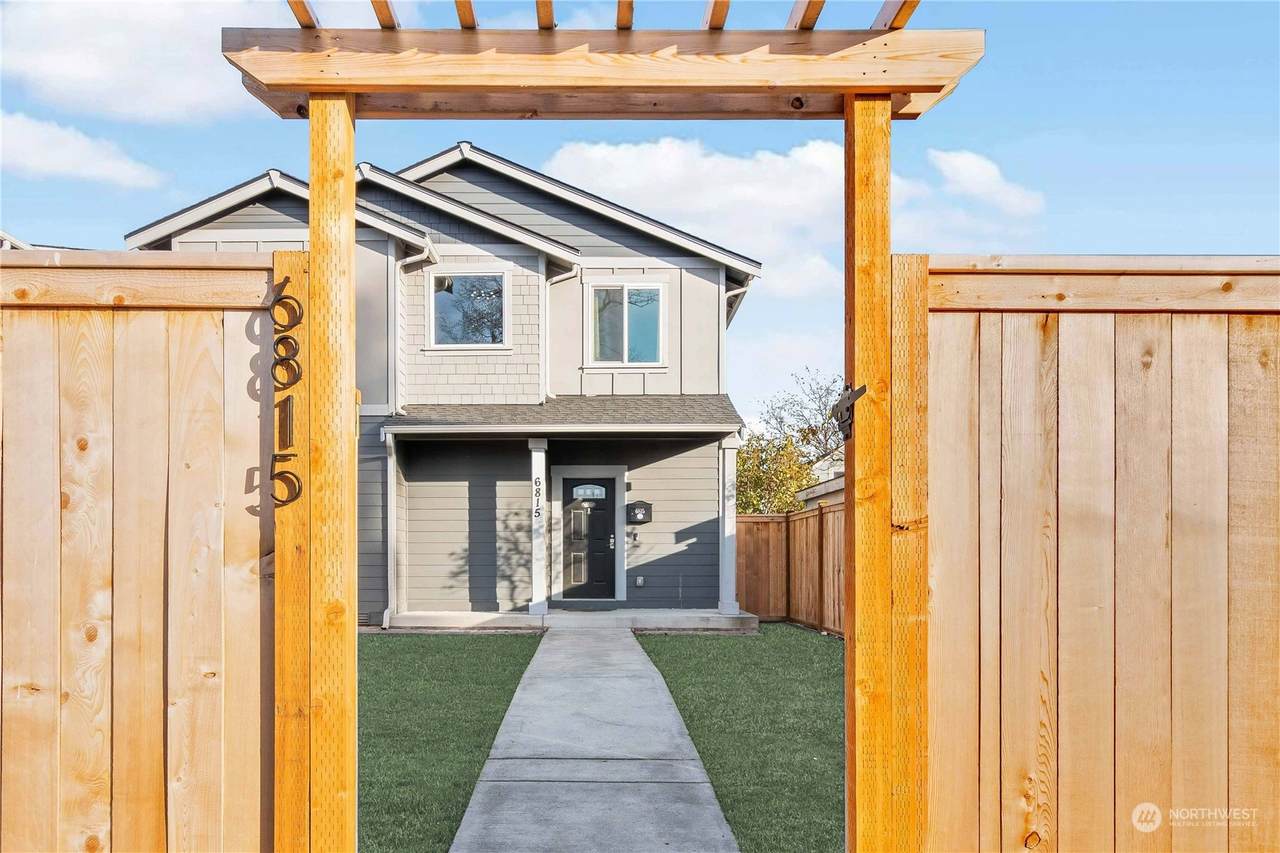 6815 Puget Sound Avenue - Photo 1
