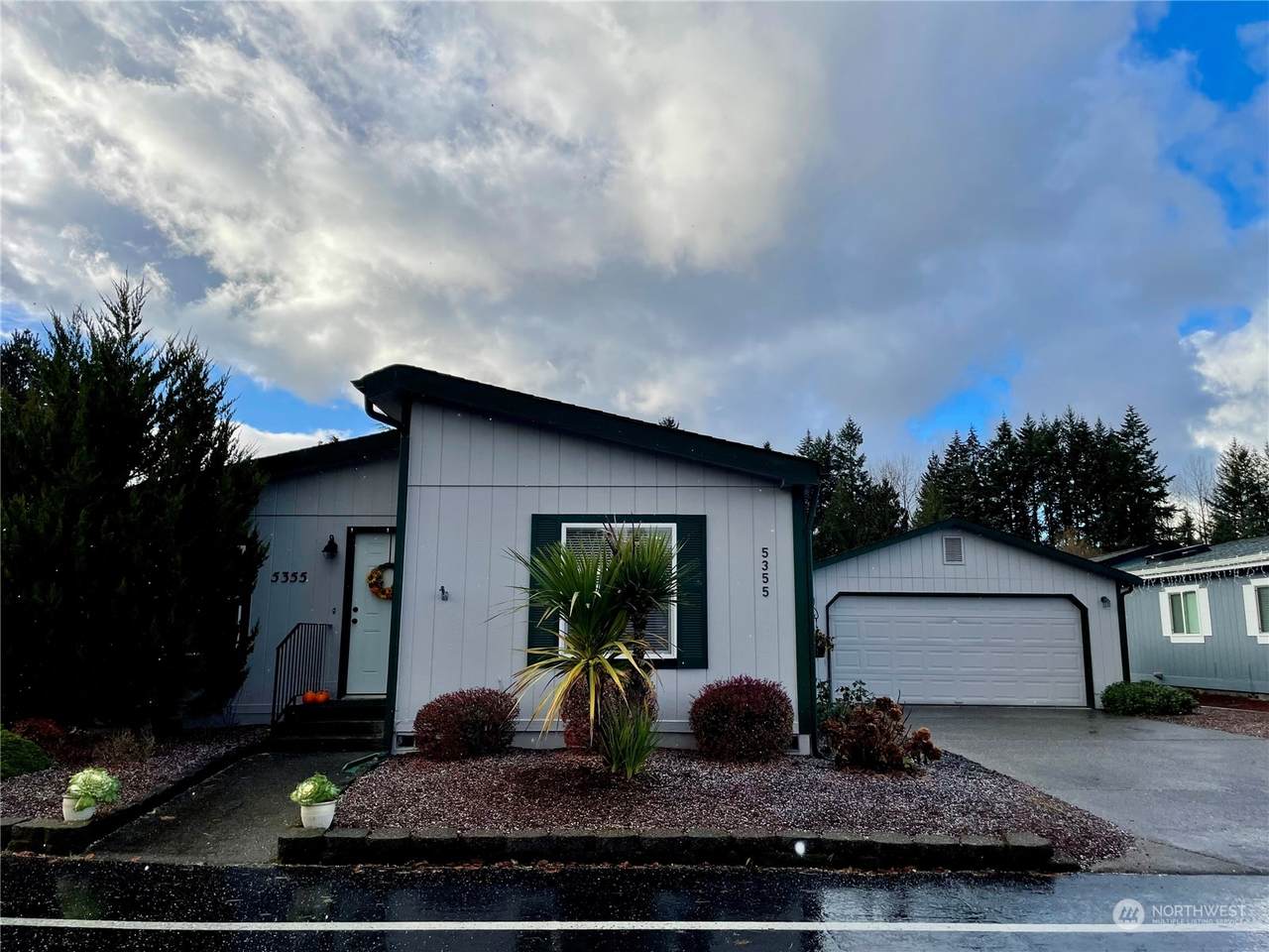 5355 Bald Eagle Lane - Photo 1