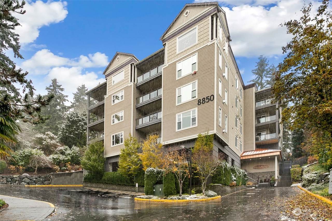 8850 Redmond Woodinville Road - Photo 1