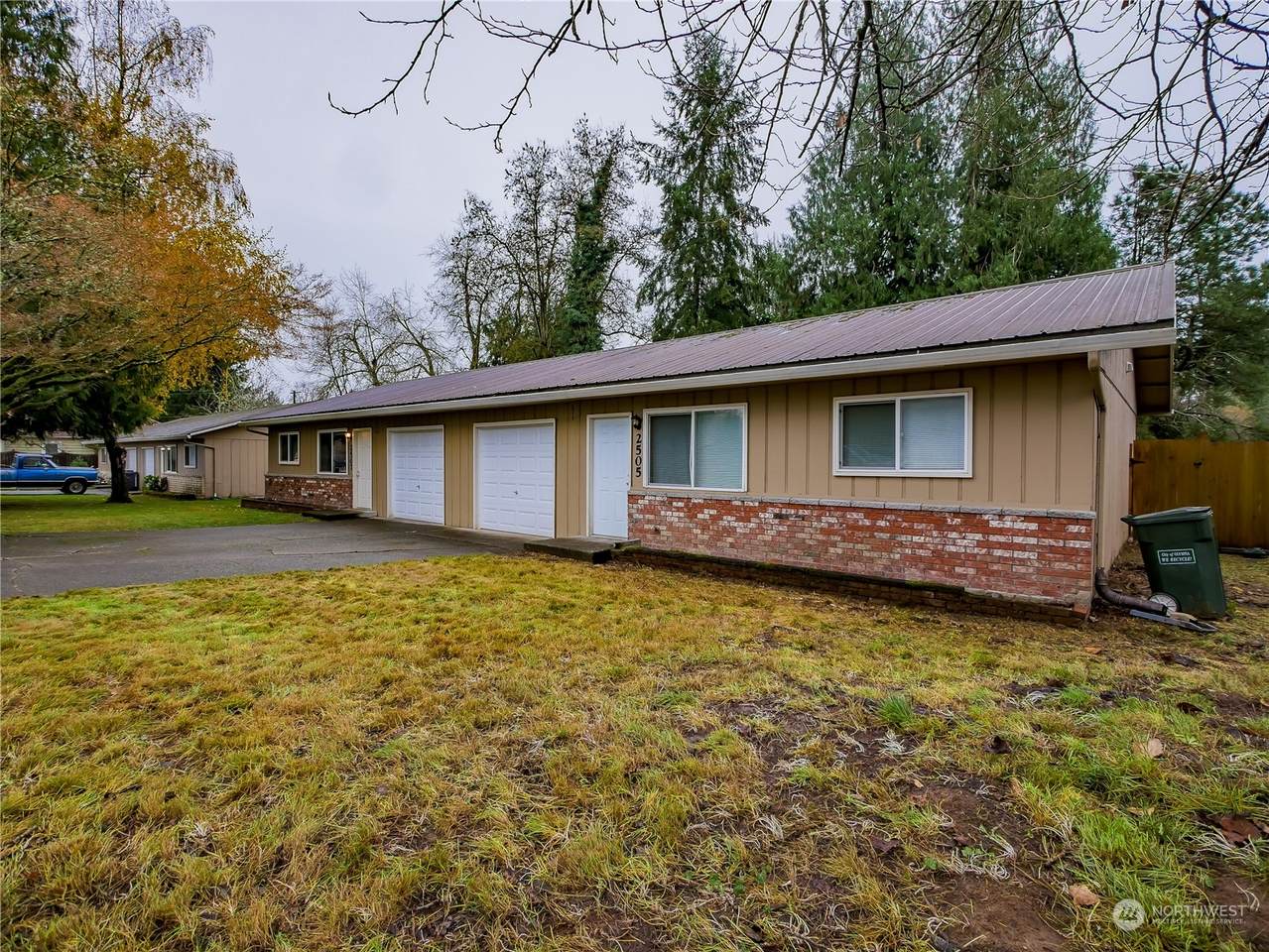 2515 Mitchell Avenue - Photo 1