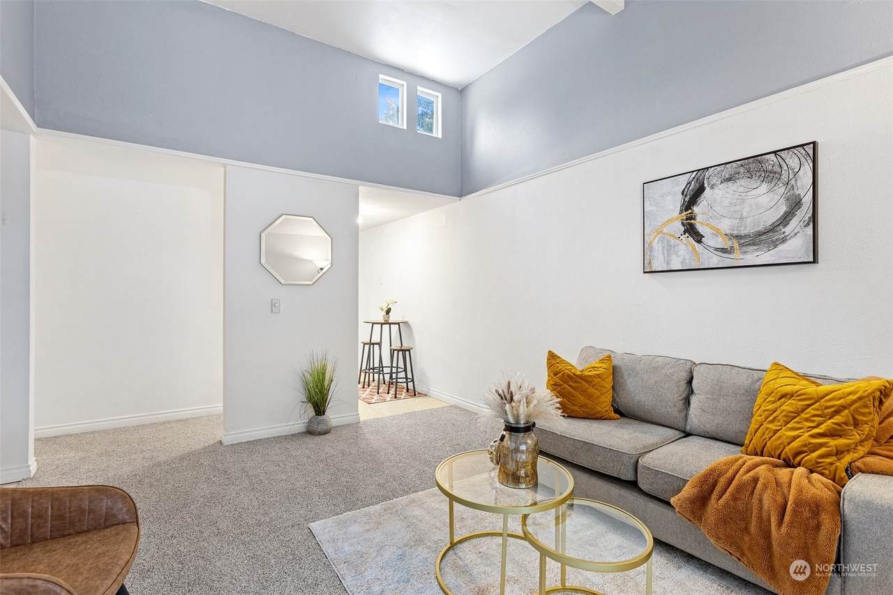 4308 Sunset Boulevard - Photo 1