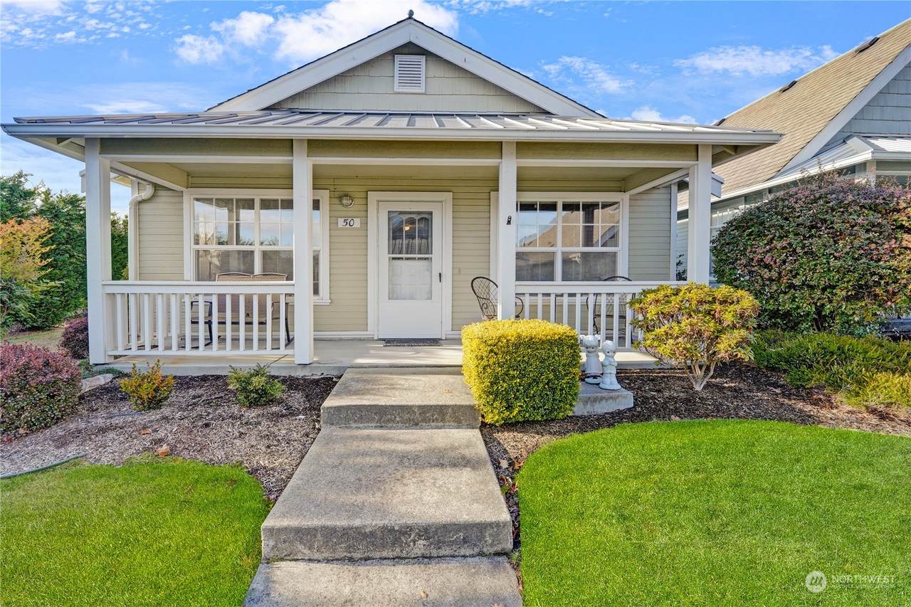 161 Whidbey Avenue - Photo 1