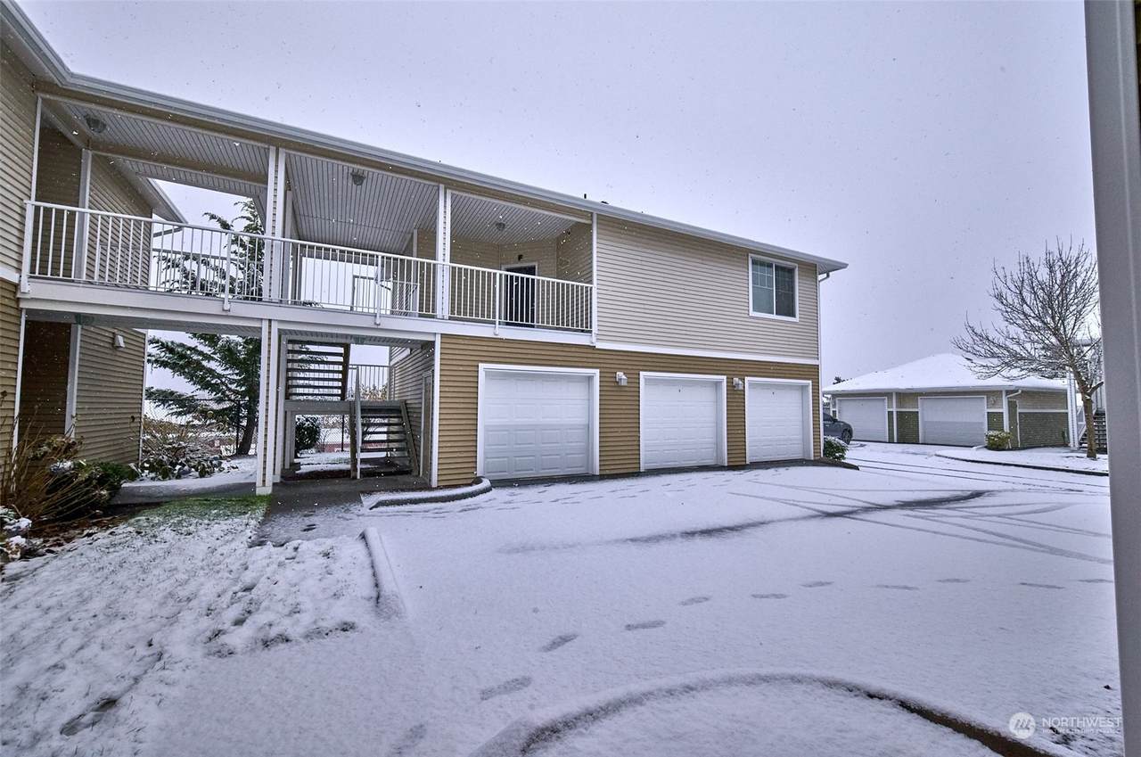 1107 59th Street - Photo 1