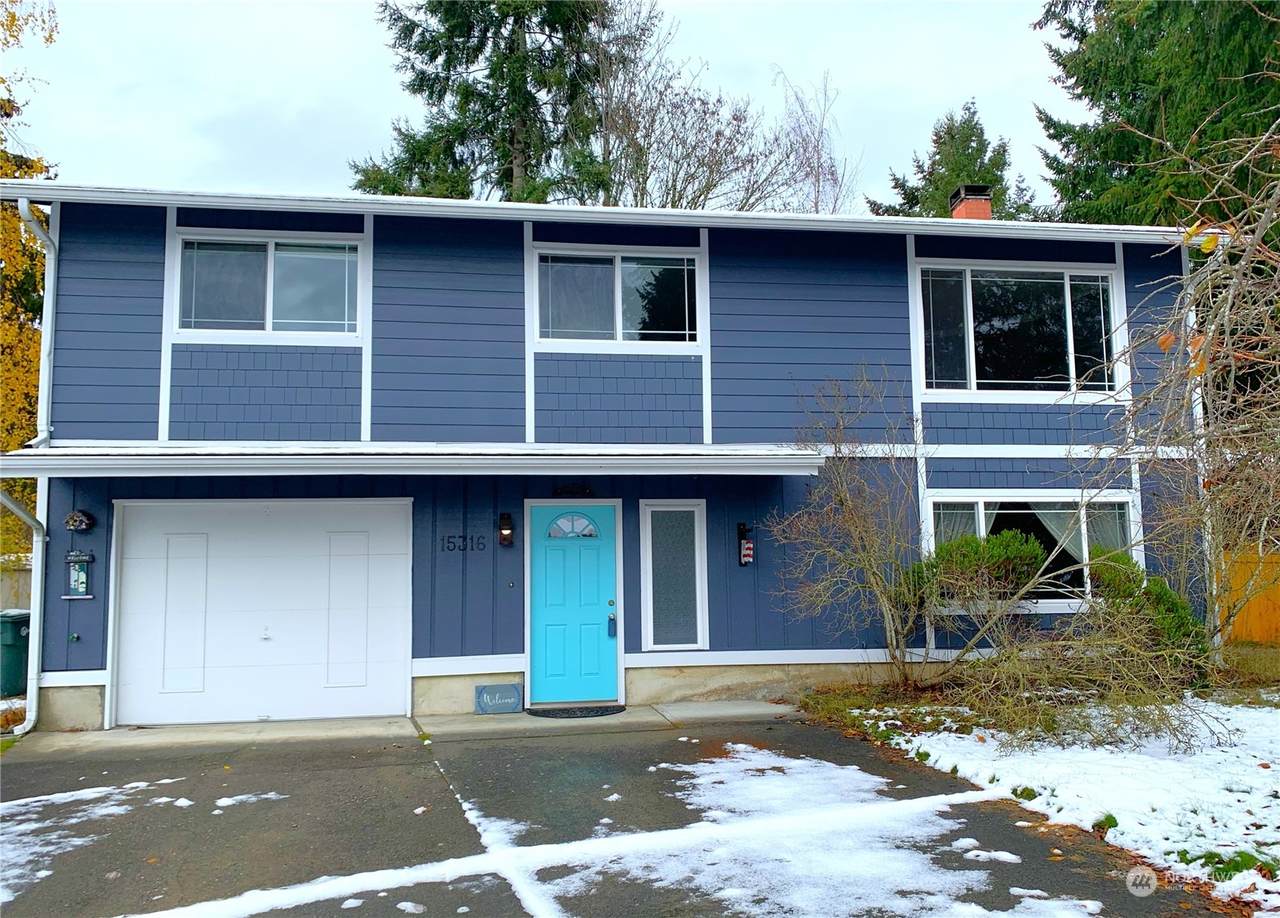 15316 111th Avenue - Photo 1